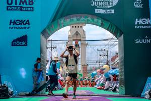 BIB: 5029
                            <button type="button" onclick="openModal(24868459)" class="btn btn-primary btn-sm float-right btn-popup" data-toggle="modal" data-target=".modal-high-quality">
                        <i class="fas fa-shopping-cart"></i> Add to Cart
                    </button>
                                            <button type="button" onclick="isThisMe(24868459, true)" class="btn btn-success btn-sm float-right btn-popup btn-isme hidden" data-toggle="tooltip" data-placement="bottom" title="นี่คือรูปของคุณใช่ไหม คลิกที่นี่เพื่อเอาเข้าอัลบั้ม">
                        <i class="fas fa-plus"></i> Add to album
                    </button>
                    <button type="button" onclick="isThisMe(24868459, false)" class="btn btn-warning btn-sm float-right btn-popup btn-isnotme hidden">
                        <i class="fas fa-ban"></i> Remove from album
                    </button>